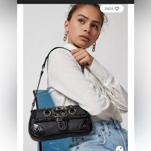 Black bag never used